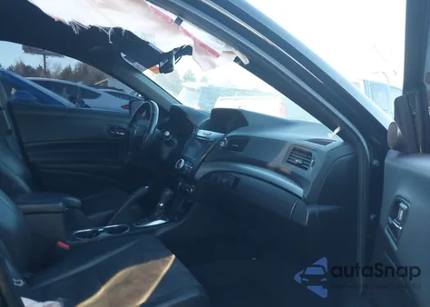 2016 Acura Ilx Premium A-Spec Packages/Technology Plus A-Spec Packages from USA, damaged, VIN 19UDE2F84GA001556